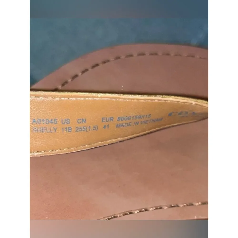 Coach Womens Shelly Leather Flip Flop Metallic Gold Tumble Size 11B